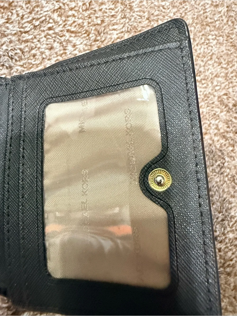 Michael Kors compact michael